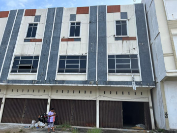 Dijual Ruko 2 pintu 2,5 lt, Jl Lintas Timur Km 11 Dkt Pasar Tangor- Tenayan Raya