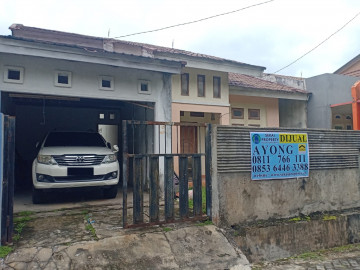 Dijual rumah di Jl. Majalengka - Pekanbaru