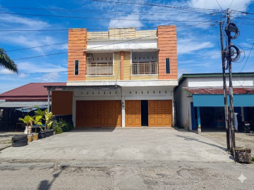 Dijual Ruko Baru 2 Lantai Posisi Hook - Di Jalan Perumahan UNRI / Garuda Sakti Km 2 Pekanbaru