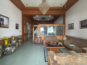 Dijual Rumah Bulatan Lokasi Tengah Kota Jalan Bambu Kuning
