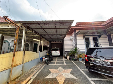 DIJUAL RUMAH SIAP HUNI JL .PENGAYOMAN
