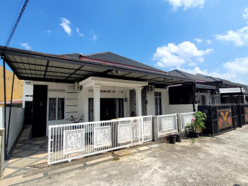 DIJUAL RUMAH CLUSTER SEMI FURNISH LOKASI JL.KARYA MANDIRI