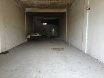 Disewakan Ruko 3 Lt Lokasi Jalan  Soekarno Hatta