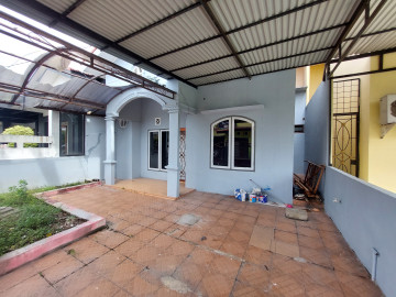 DIJUAL / DISEWAKAN RUMAH CLUSTER SIAP HUNI LOKASI DEKAT JL. RAJAWALI - PEKANBARU