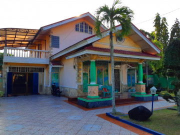 Dijual Rumah Mewah dan murah Tengah Kota, Jl. Ema Sari, Bukit Raya, Pekanbaru