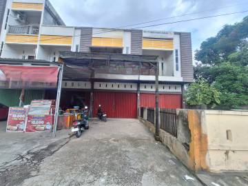 DIJUAL 3 UNIT RUKO GANDENG 2 LANTAI SIAP PAKAI LOKASI JALAN LILI  - PEKANBARU