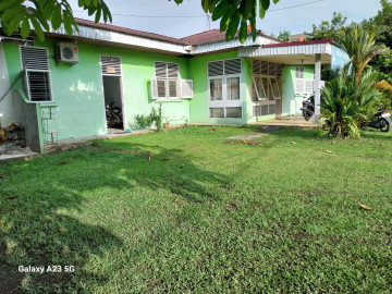 DI JUAL RUMAH  BULATAN BESERTA KONTRAKAN RUMAH DI JLN PEMUDA - PEKANBARU