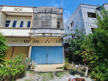 Di jual 1 unit ruko 2 lantai full keramik lokasi Jalan Arifin ahmad tengah kota Pekanbaru