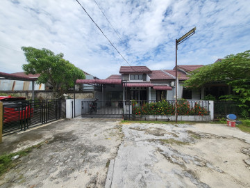 DIJUAL RUMAH CLUSTER PUSAT KOTA LOKASI JL. SUDIRMAN - PEKANBARU