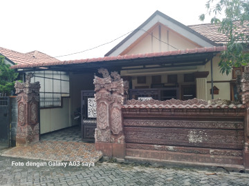 Dijual Rumah Semi Furnish di Jl. Duyung