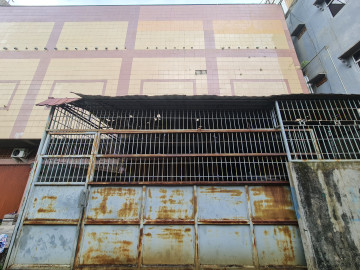 Di jual 2 unit ruko gandeng Jalan Hangtuah tengah kota Pekanbaru