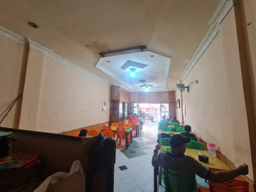 Di jual ruko 3 lantai lokasi jalan teuku umar/ Pekanbaru