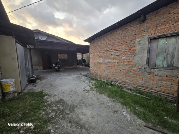 DIJUAL TANAH BONUS BANGUNAN JL.PEPAYA