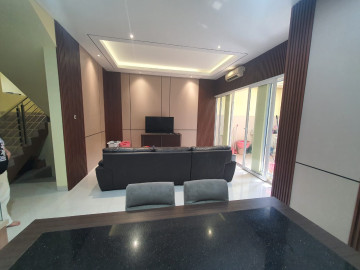 Disewakan Cluster mewah 2 Lantai  Furnished & siap huni lokasi jalan srikandi pekanbaru