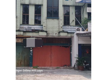 Dijual/Disewa Ruko 3 lt di Jl.D.I.Panjaitan