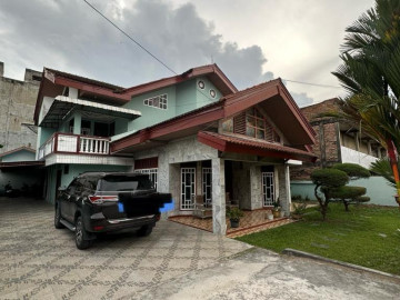 DIJUAL RUMAH BULATAN MEWAH FURNISHED + KOSKOSAN LOKASI TENGAH KOTA DUMAI