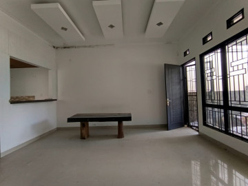 DI JUAL RUMAH JL ARIFIN AHMAD / RAWA INDAH
