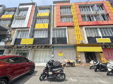 DIJUAL/DISEWAKAN RUKO 4 LT JL.ARIFIN AHMAD
