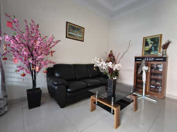 DIJUAL.RUMAH SIAP HUNI LOKASI TENGAH KOTA JALAN JATI PEKANBARU RIAU