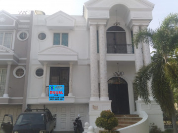 Dijual rumah mewah Jl. Gulama, pekanbaru