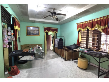 Dijual Rumah Tengah Kota di Jl. Tiung