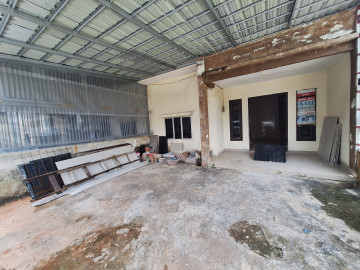 DIJUAL RUMAH SIAP HUNI DALAM KOMPLEK LOKASI DEKAT JL.PEMUDA-PEKANBARU