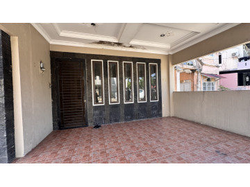 DIJUAL RUMAH 2 LT JL.KOMPLEK PANORAMA RUMBAI