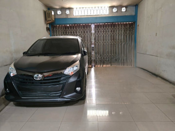 Dijual Ruko 2.5 LT di Jl. Sutomo
