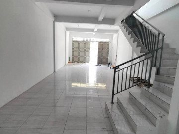 Dijual Ruko Cantik,Murah Di Tengah Kota Lokasi Soekarno Hatta