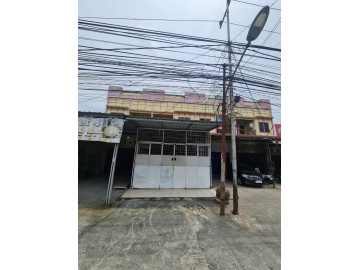 Di Jual 1 unit ruko 2 lantai tepi Jalan Lokasi Panam tengah kota Pekanbaru
