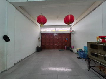 Dijual Ruko 3 Lantai di Komplek Perukoan Jl. Tuanku Tambusai
