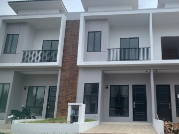 DIJUAL RUMAH CLUSTER 2 LT LOKASI KOTA BATAM KEPULAUAN RIAU