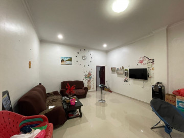 DIJUAL RUKO 3 LANTAI SIAP HUNI DI TENGAH KOTA JL. DELIMA