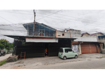 Dijual Rumah + Toko 2 Lantai Jl Pandau Permai