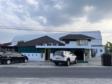 Dijual Rumah 2 Lantai Dekat Jl. Jend. Sudirman