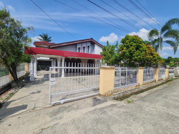 Dijual rumah bulatan Jalan Durian tengah kota Pekanbaru
