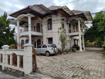Dijual Rumah Mewah 2 Lantai di Rawa Bening