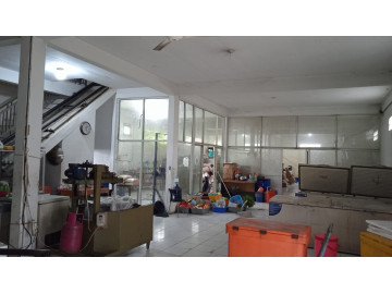 DIJUAL 3 UNIT RUKO 3 LANTAI +  2 UNIT RUKO DI BELAKANG LOKASI JL.SUDIRMAN-PEKANBARU