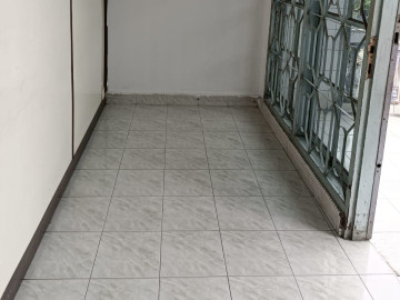 Disewakan Ruko lokasi JL. Kampar - Pekanbaru