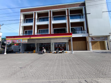 DIJUAL RUKO GANDENG 3LT (3UNIT) LOKASI TEPI JALAN JL. KULIM / RIAU - PEKANBARU