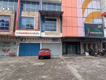 Dijual Ruko 3 Lantai Siap Huni Full Keramik - Di Jalan Riau Ujung Pekanbaru
