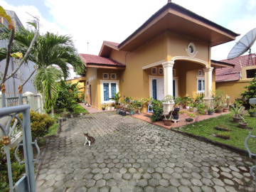 DIJUALRUMAH SIAP HUNI DIJALAN BAMBU KUNING