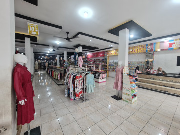 Dijual/ Disewakan 3 Ruko gandeng tepi jalan Harapan Raya,Pekanbaru