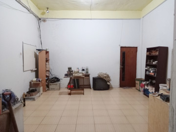 Dijual Ruko 4,5lt murah, tengah kota, tepi jalan besar Jl. Kuantan Raya - Pekanbaru