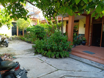 Dijual Rumah bulatan lokasi di Jl. Dahlia - Pekanbaru