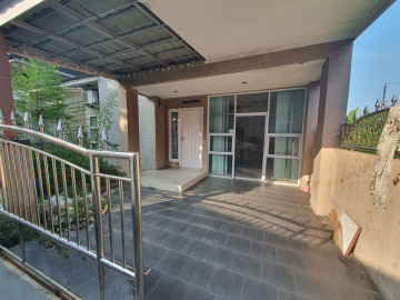 DIJUAL RUMAH KEL SIDOMULYO BARAT KEC TAMPAN PEKANBARU