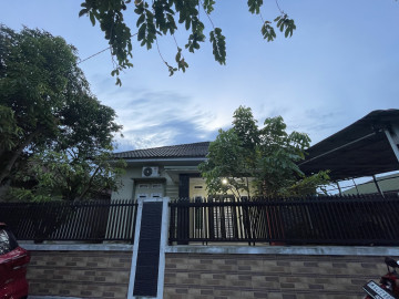 Dijual rumah cantik siap huni jl rawa bening