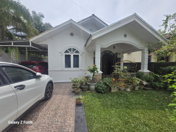 DIJUAL RUMAH SIAP HUNI JL.PARIT INDAH