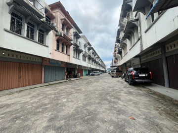 DI jUAL RUKO 3 LT JL.SOEKARNO HATTA