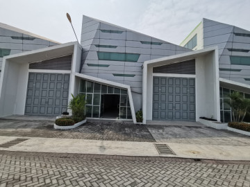 DIJUAL GUDANG SIAP PAKAI LOKASI SOEKARNO HATTA- PEKANBARU